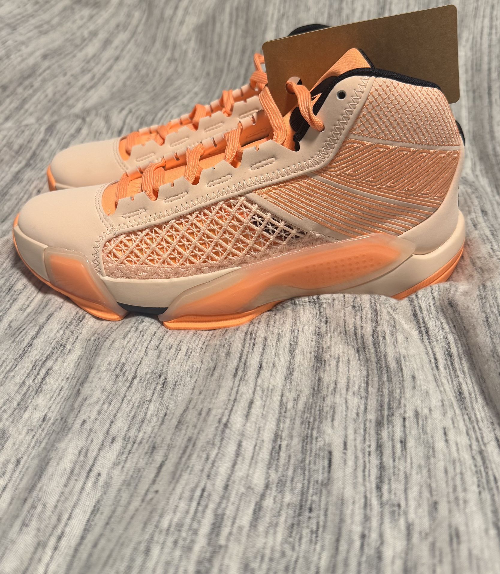 New Jordan XXXVIII Sz 6 GS
