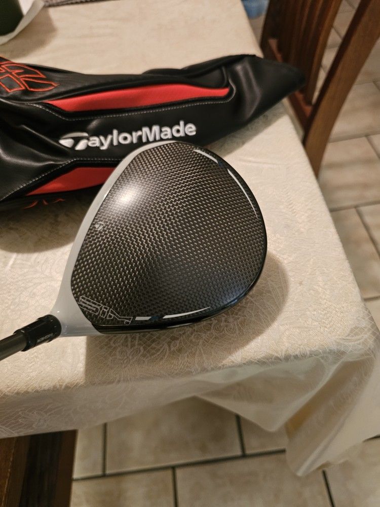 GOOD CONDITION! TAYLORMADE SIM MAX D GOLF CLUB DRIVER
