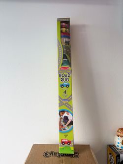 Melissa & Doug Round the Town Road Rug with 4 Wooden Cars