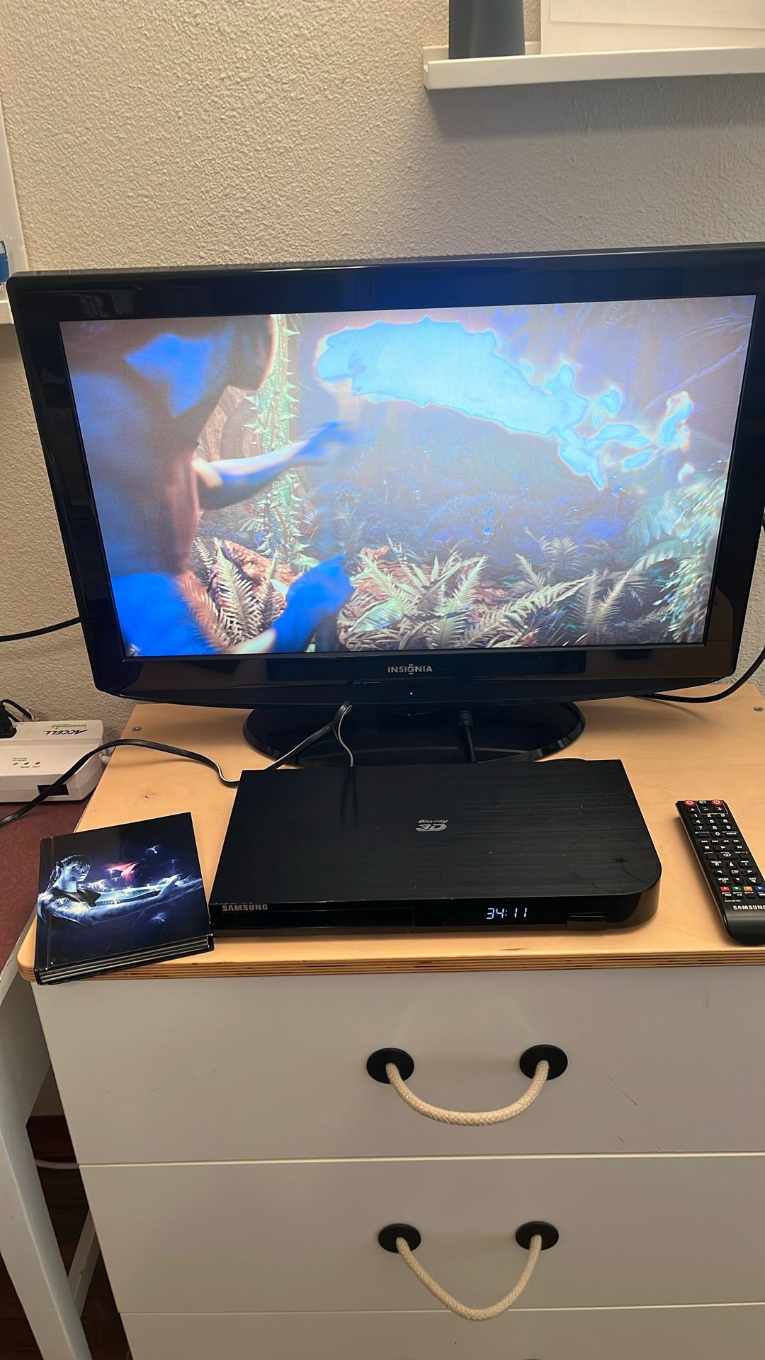 Samsung Blu-Ray DVD Player w/Remote