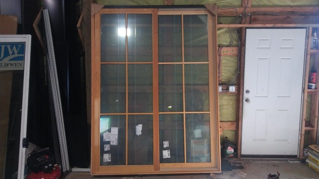 Sliding door (wood)