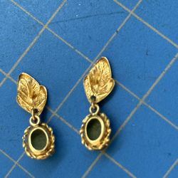 14k womens earings leaf with stone