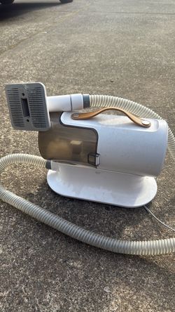 Dog grooming  vacuum