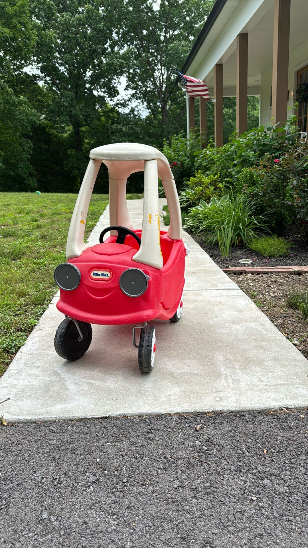 Little Tike Car