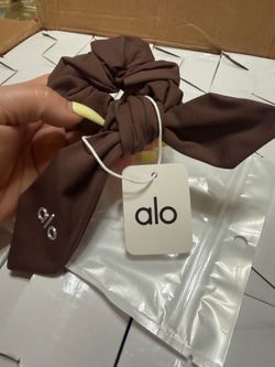 Alo Hair Scrunchie