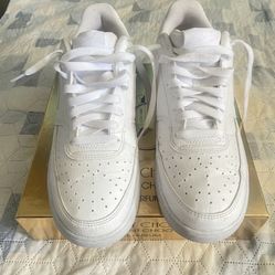 Nike Men’s Court Visión Low Next Nature Shoes  Size  9