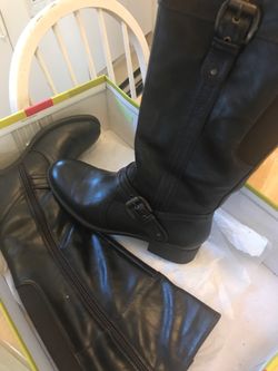 New in box boots