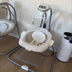 Graco Baby Swing / Bouncer