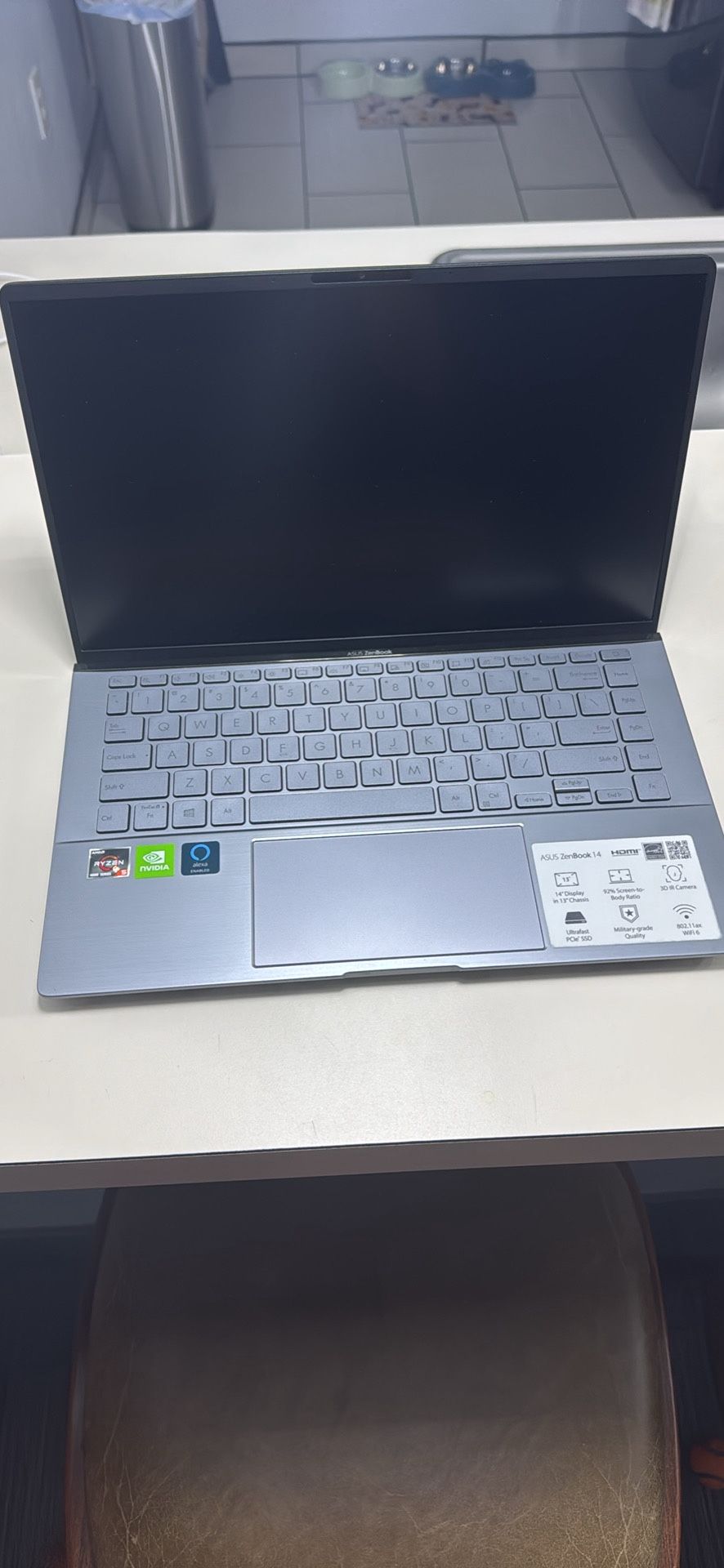 ASUS - Zenbook 14" Laptop - AMD Ryzen 5 - 8GB Memory - NVIDIA GeForce MX450