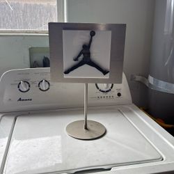 Jordan Display 