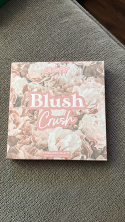 Blush Crush Eyeshadow Pallet