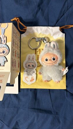 Pin For Love C Labubu 