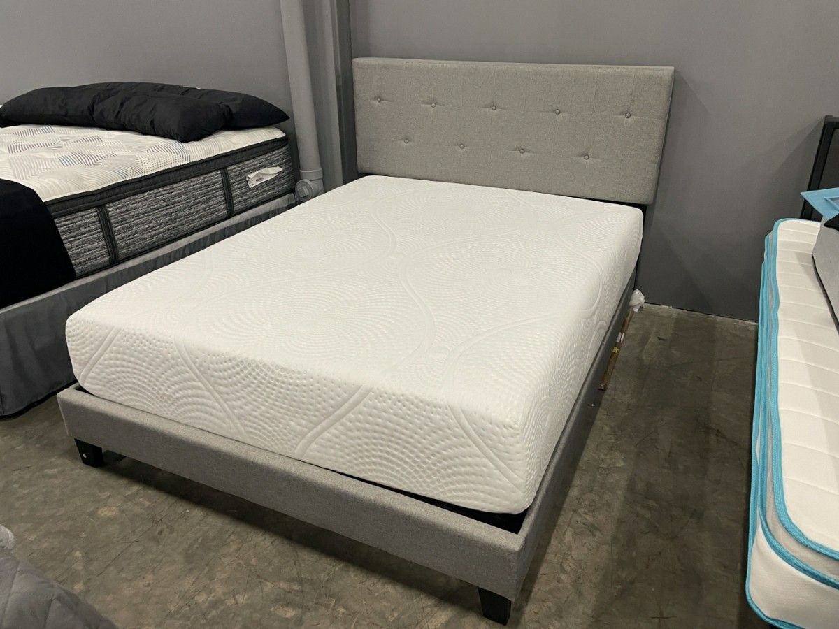 Floor Model Clearance Cranberry Mattress Loft