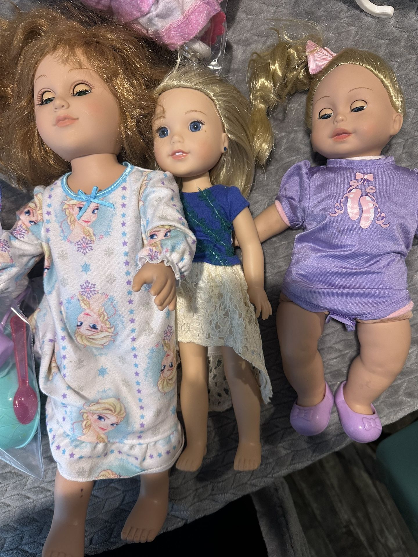 Dolls W/ Accessories