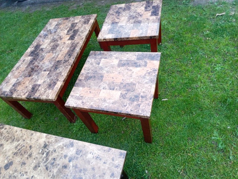 Coffee Tables/End Tables