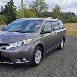 2017 Toyota Sienna