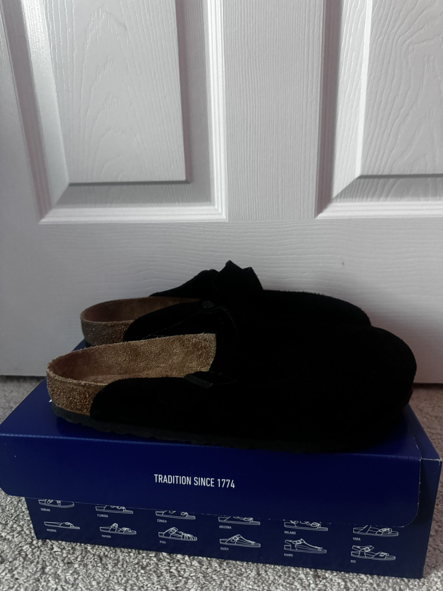 Boston Soft Footbed Suede Leather - Black