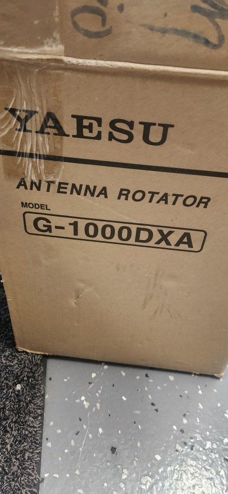 Yaesu HAM Radio Antenna Rotator G-1000DXA