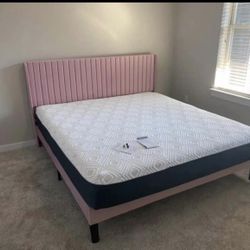 Queen Size Bedframe