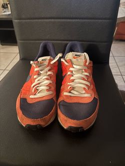 Nike Low-Top Sneakers Orange and Navy