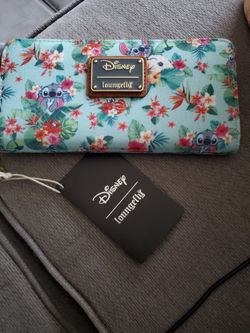 Loungefly Disney Lilo and Stitch Wallet