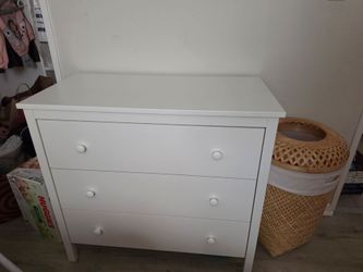Ikea KOPPANG
3-drawer chest, white