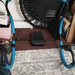 Ab Roller Fitness Device