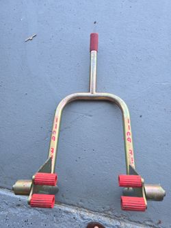 Pit bull bike stand