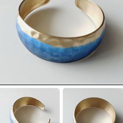 CHICO'S BLUE & GOLD TONE CUFF BRACELET 2.55 X 2.16" 