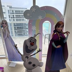 Paper Stand Elsa, Anna, Frozen Birthday Theme 
