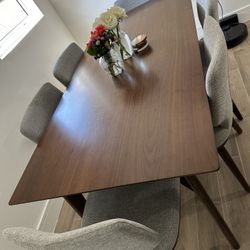 Walnut Dining Table & 6 Chairs
