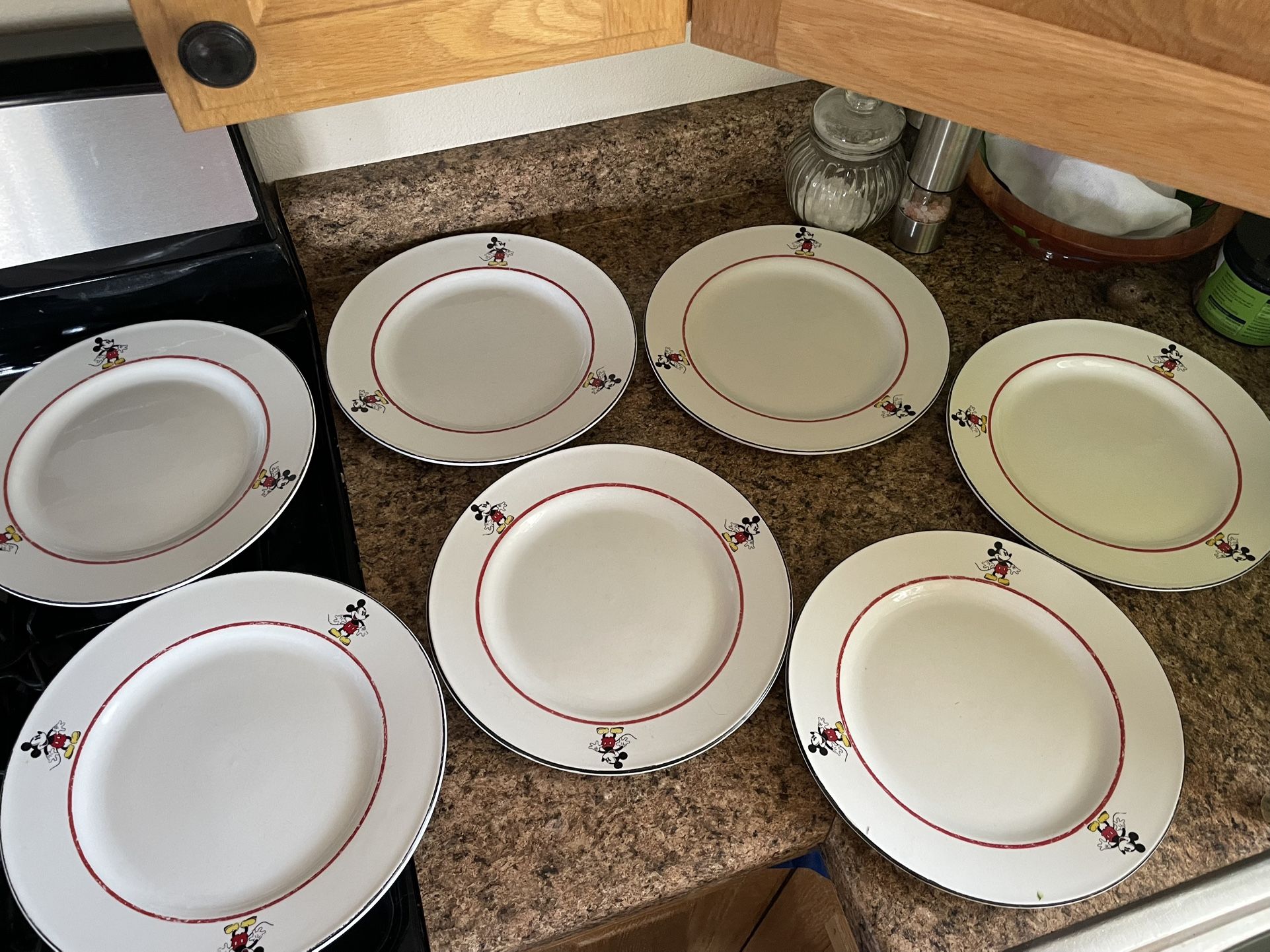 7 Piece Set Vintage Disney Gabby Mickey Mouse Dinner Plates