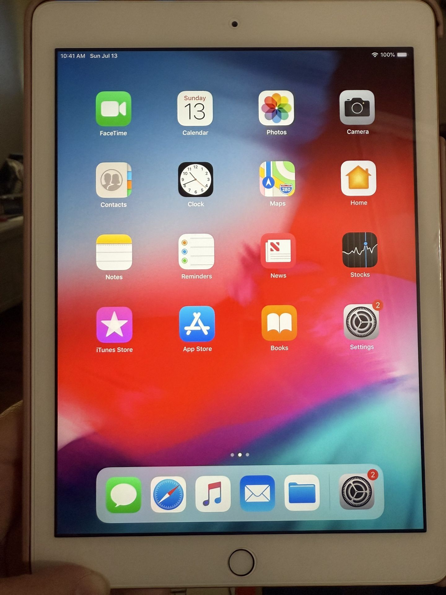 iPad 12.1 32gig