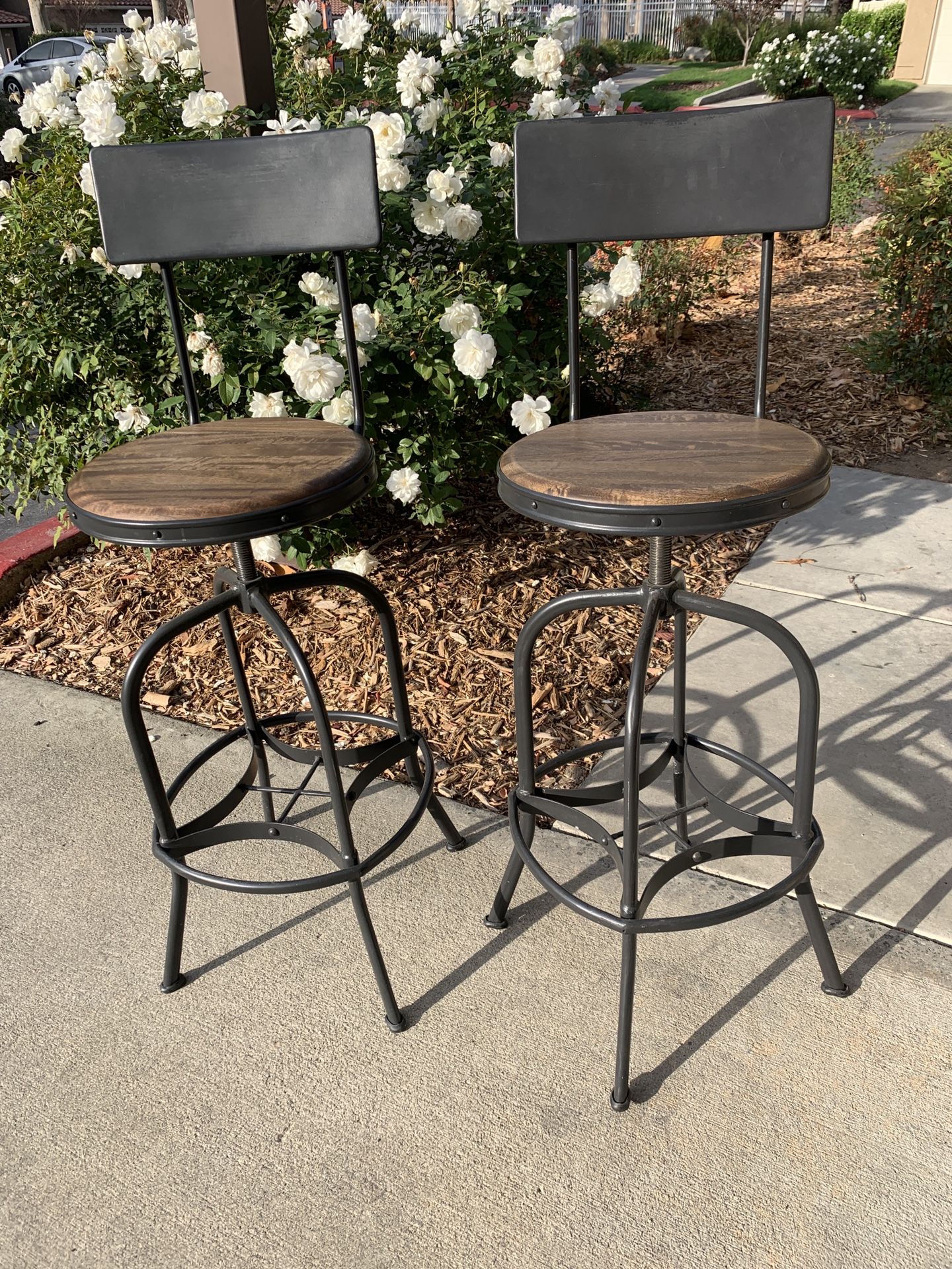 Adjustable Bar stools