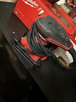 Milwaukee Sander