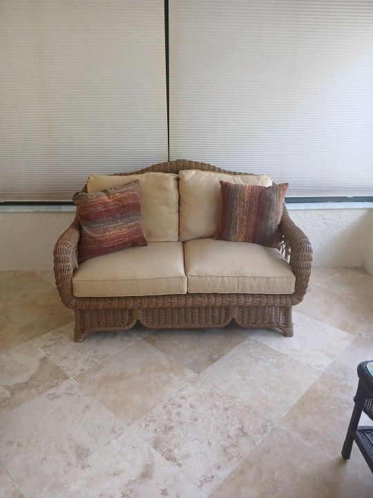 Antique Wicker Couch Set