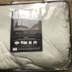 Queen Size White Comforter Set.