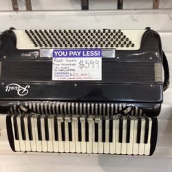 Rivoli Sonola Piano Accordion (41 Treble/120 Bass)