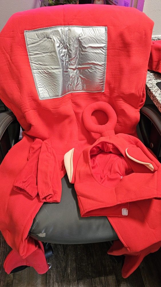 Red Teletubie Costume