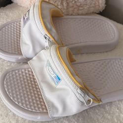 Nike Authentic Brand White Slip Ons-size 6