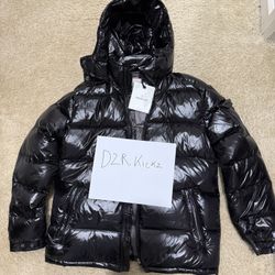 NEW AUTHENTIC Moncler Maya Jacket Size 4