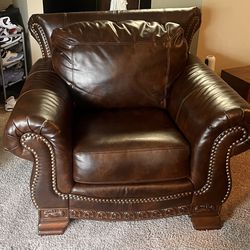 Leather Furniture 