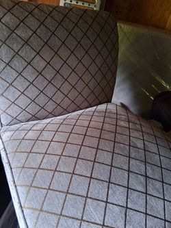 Accent chair