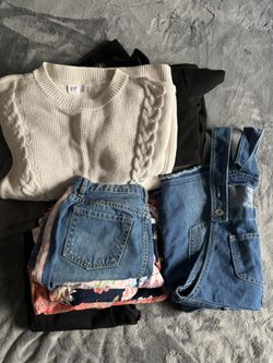 Girls Clothes