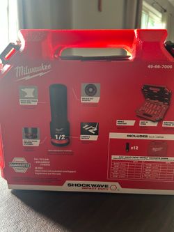 Milwaukee sockets