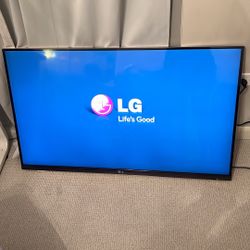 LG 47LM7600 47” Cinema 3D Smart LED TV – Full HD 1080p, Smart TV, 3D Ready