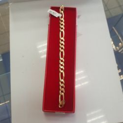 Figaro Bracelet 14K 24.9G