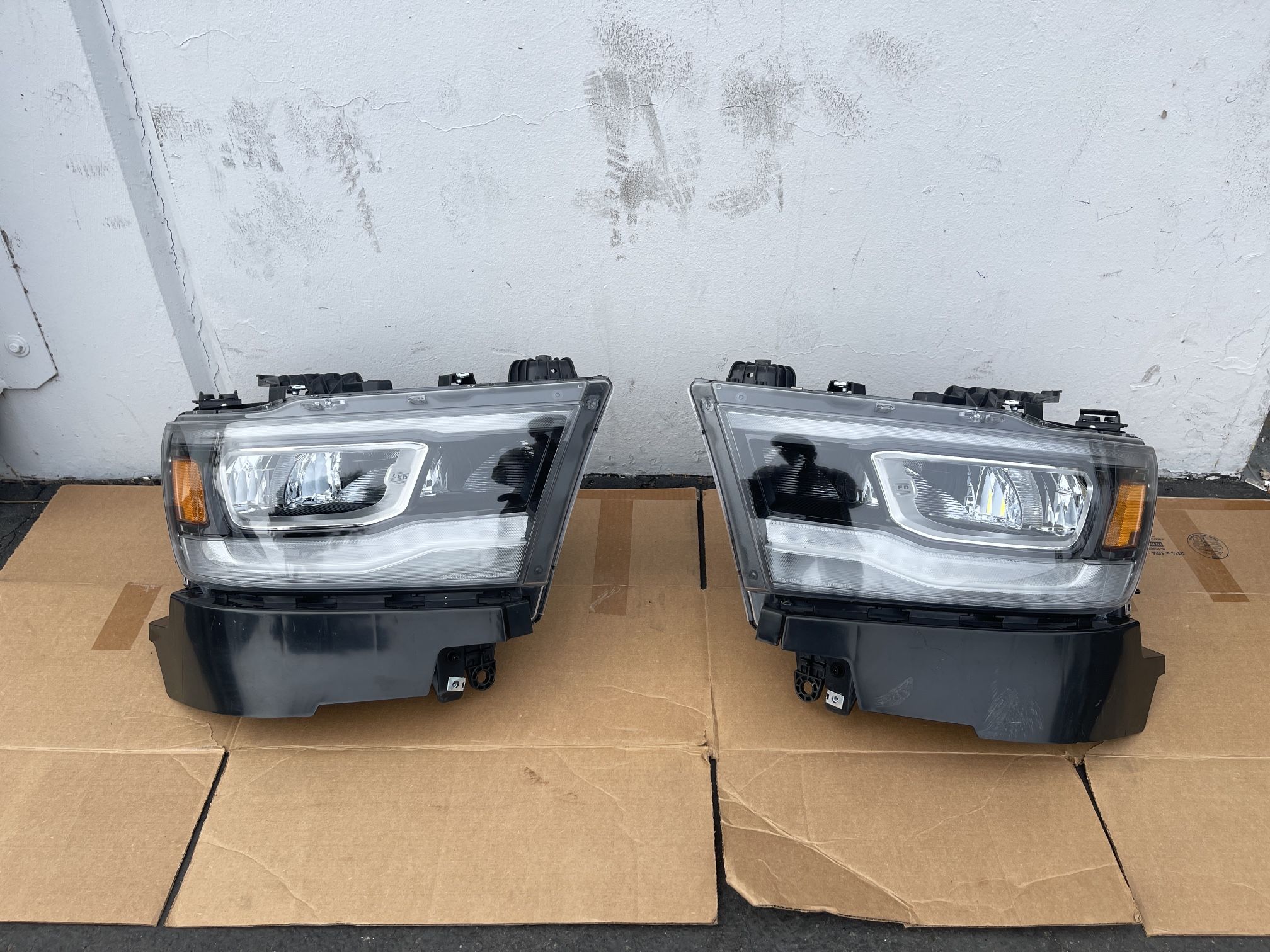 Pair Headlight Assembly 2019-2023 Dodge RAM 1500 FULL LED w/DRL Headlamp Left Right Side