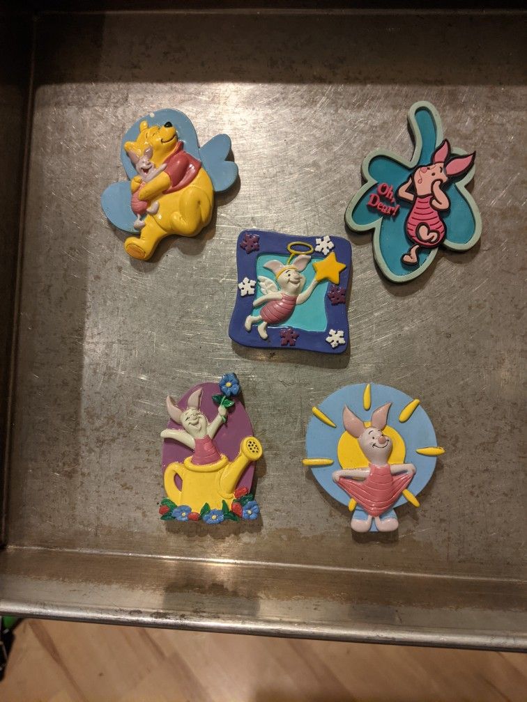 Winnie The Pooh Piglet 3D Magnets