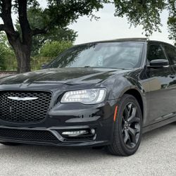🚀2021 Chrysler 300s 